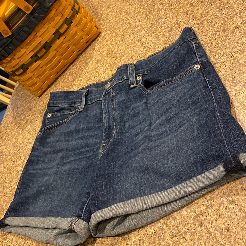 Levi Blue Jean Shorts Mid Length 30